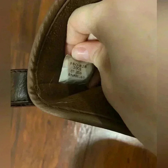 Duck Boots, Women’s size 9 - Picture 7 of 8